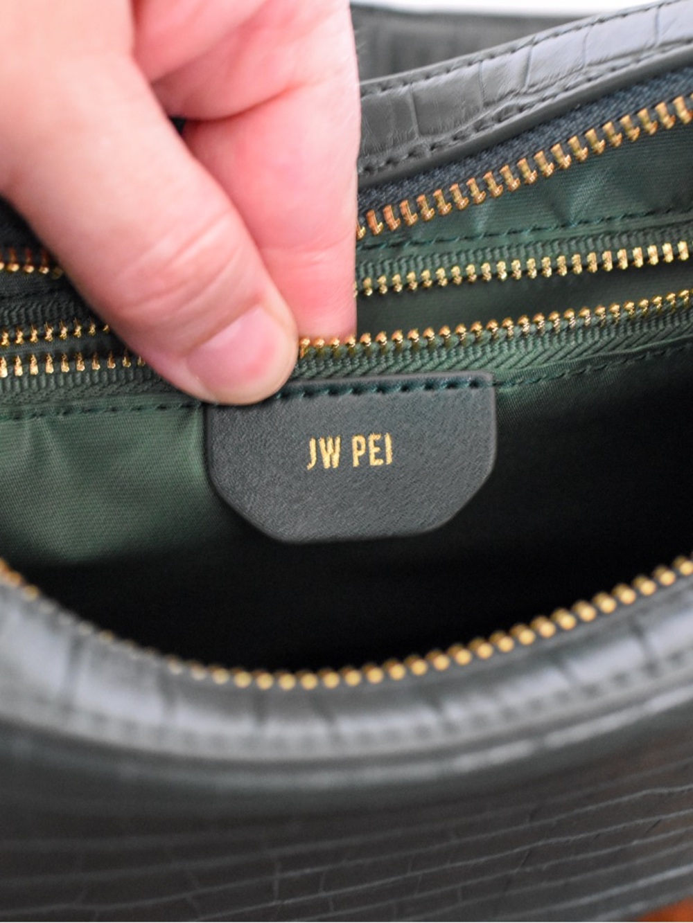 JW Pei Green Croc Embossed Shoulder Bag Crescent - Picture 6 of 7